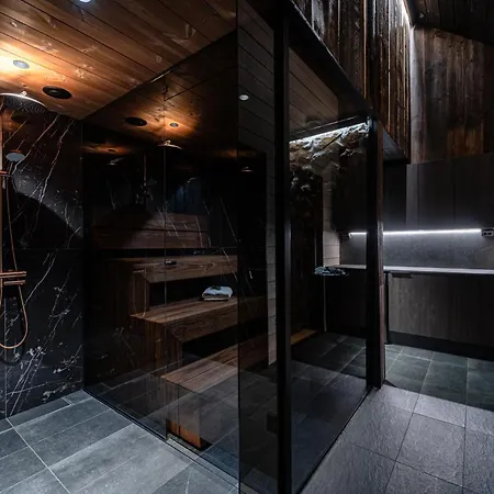 Aura Arctic - Grand Panoramic & Grand Hideaway מלון 5*