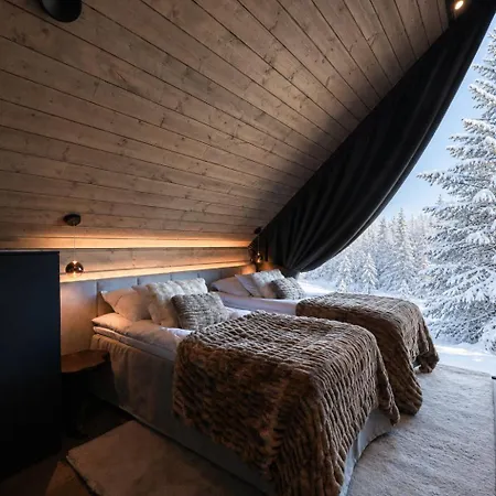 Aura Arctic - Grand Panoramic & Grand Hideaway Hotel Saariselkä