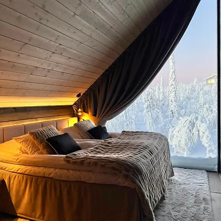 Aura Arctic - Grand Panoramic & Grand Hideaway Hotel
