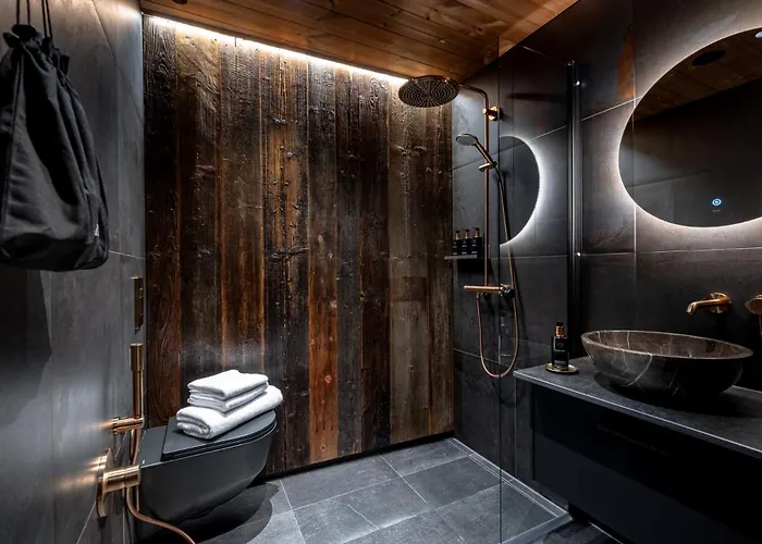 מלון Aura Arctic - Grand Panoramic & Grand Hideaway