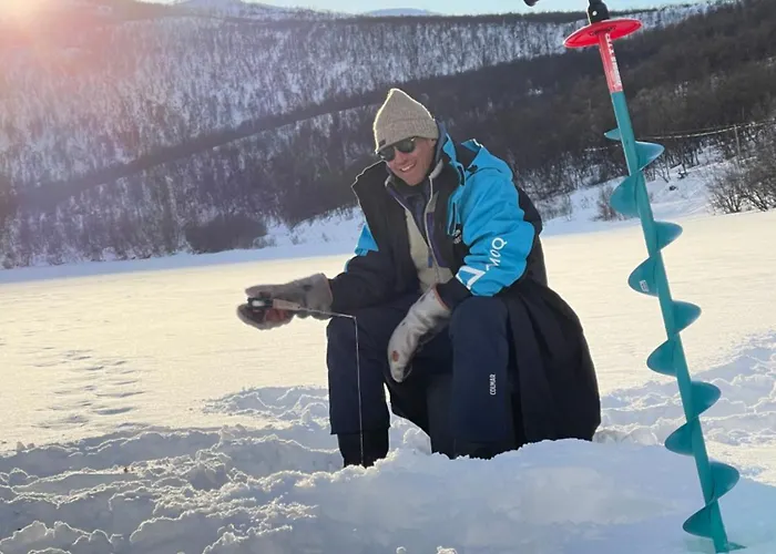 מלון Aura Arctic - Grand Panoramic & Grand Hideaway סאריסלקה